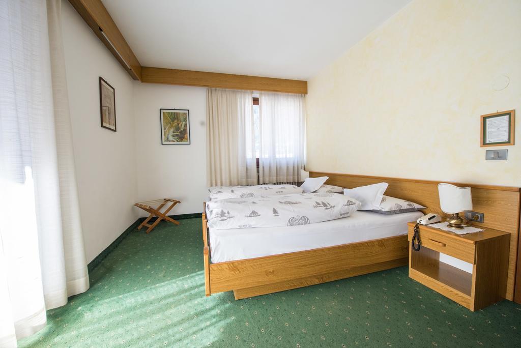 BUCANEVE B&B Hotel Madonna Cameră foto