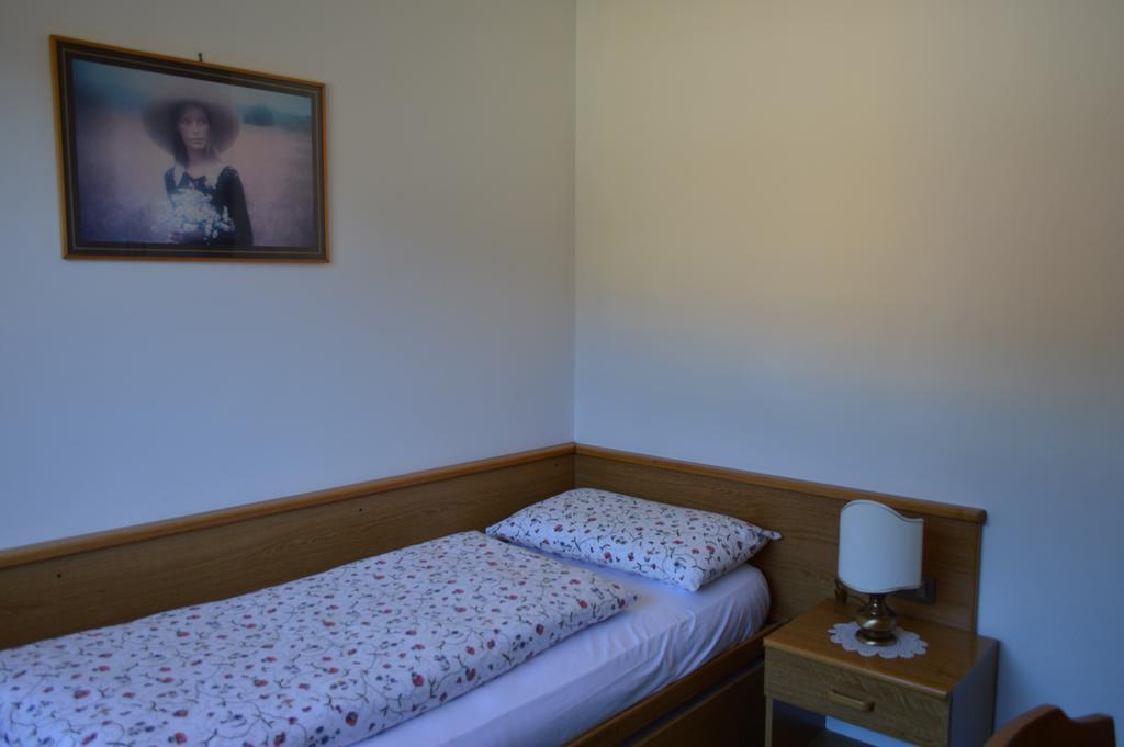 BUCANEVE B&B Hotel Madonna Cameră foto